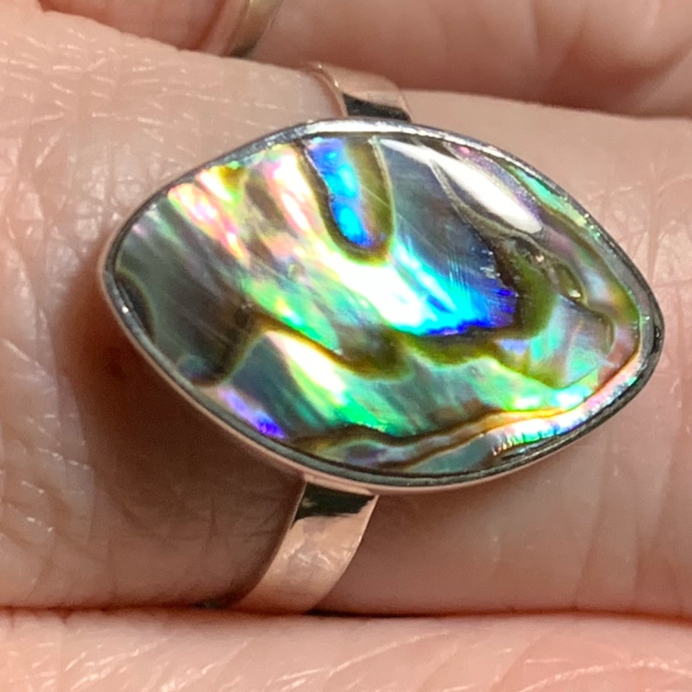 Abalone Shell Solitaire Ring - Picture 8 of 9